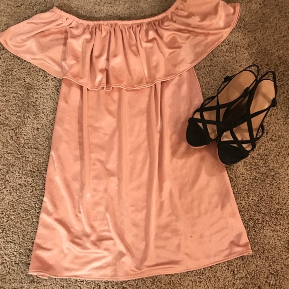 SALE FOREVER 21 DRESS - Picture 2 of 4